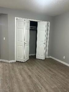 2 Bedroom Townhouse Sylvan Lake - Photo 3