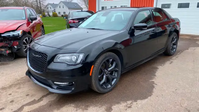 2022 CHrysler 300S