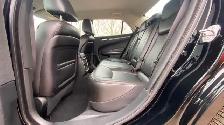 2022 CHrysler 300S - Photo 8