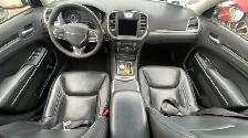 2022 CHrysler 300S - Photo 11
