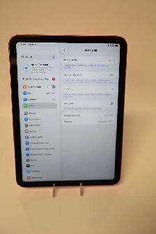 Ipad A16 Model MD5C4LL 512gb in pink USED like new condition - Photo 2