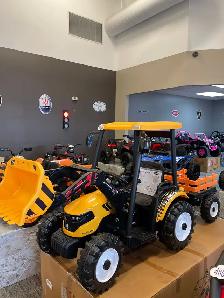 Kids Luxury Brand New Car- Rubber wheels, leather seat and RC - Photo 2