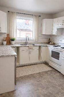 Upper Duplex - 2 Br in West Kildonan