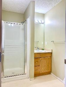 3 Bed Rooms  Half Duplex House for Rent - Photo 8