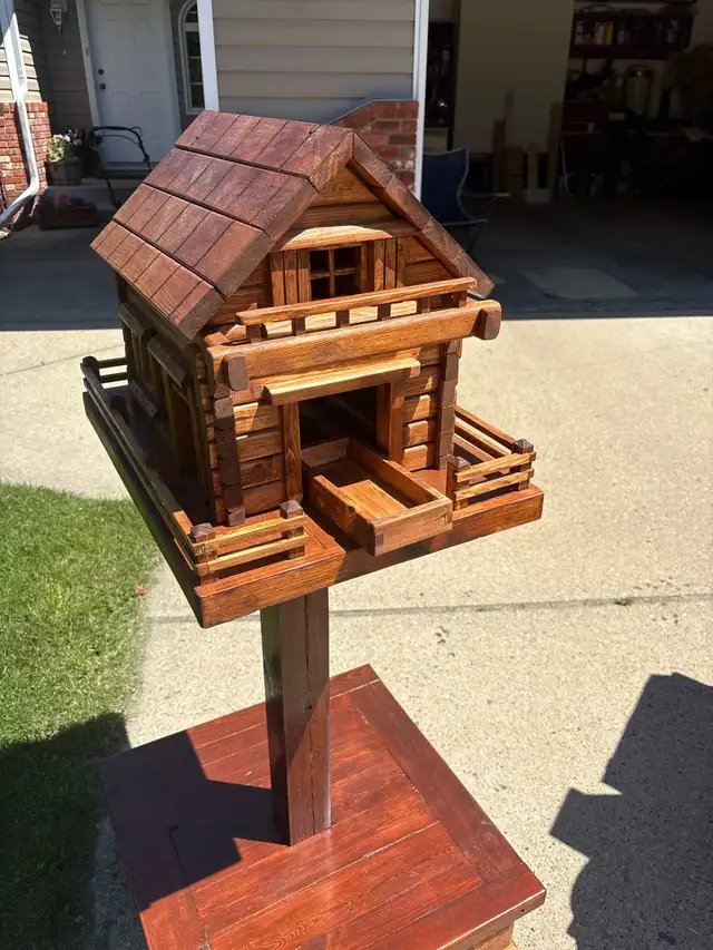 Birdfeeder