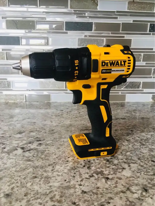 New Dewalt 20V Max Brushless 1/2' Drill
