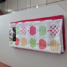 2 SERVIETTES NEUVES 25'LONx15'LAR SCELLÉS DANS EMBALAGE: $10.00 - Photo 2