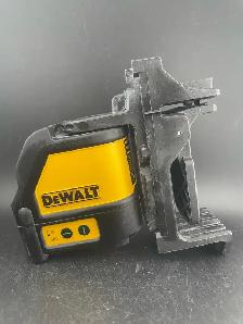 DEWALT GREEN LASER LEVEL DW088 W/CLAMP