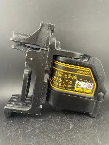DEWALT GREEN LASER LEVEL DW088 W/CLAMP - Photo 2