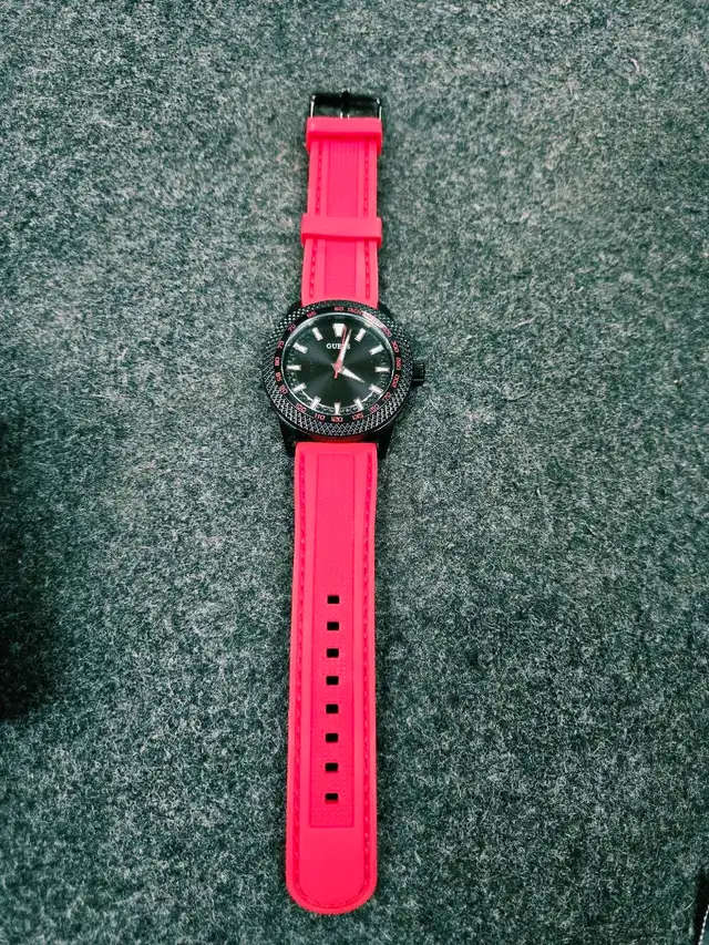 Montre Guess pour homme
