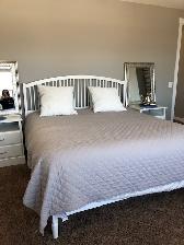 BEAUTIFUL EXECUTIVE FURNISHED HOME FOR RENT AIRDRIE - Photo 3