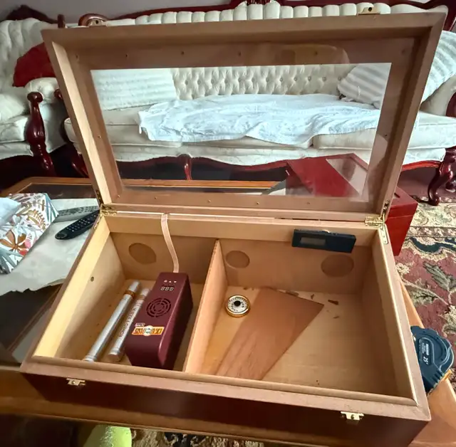 2 cigar humidors for sale