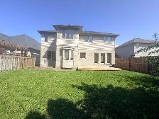4 BEDROOM HOME AVAILABLE FOR RENT IN ST. CATHARINES! - Photo 9