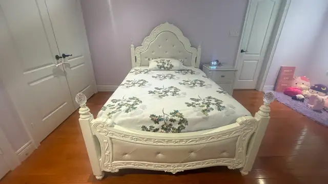 Full Size Ashley Girls Princess Bed