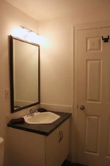 1 Bed 1 Bath Apartment - Burquitlam - Photo 5