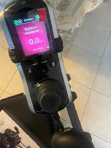 Brand new wheelchair - Photo 3