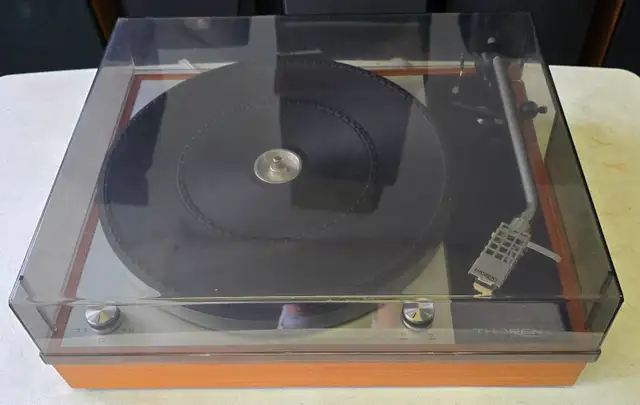 THORENS TD150MKII AB BELT DRIVE FULLY MANUAL TURNTABLE