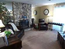 Room For Rent in Clean, Quiet Home .  Available Immediately. - Photo 4