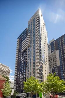Modern Studio Apartment | Steps to Elgin Street