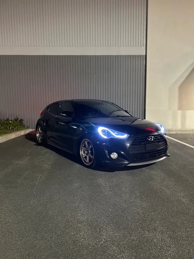 Hyundai Veloster Turbo 2013