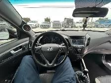 Hyundai Veloster Turbo 2013 - Photo 4