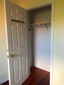 Quiet Room for rent - Photo 2