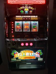 Slot machine in mint condition - Photo 2