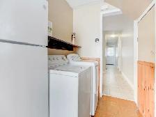 5 bedrooms for rent in a home near McMaster University - Photo 4