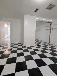 2-Bedroom Walkout Basement Apartment, All-Inclusive & Private - Photo 6