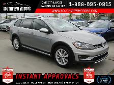 2018 Volkswagen Golf Alltrack 6 Speed Manual | Panoroof | NAVI |