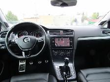 2018 Volkswagen Golf Alltrack 6 Speed Manual | Panoroof | NAVI | - Photo 2
