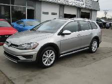 2018 Volkswagen Golf Alltrack 6 Speed Manual | Panoroof | NAVI | - Photo 10
