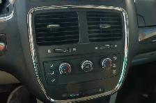 2011 DODGE GRAND CARAVAN SXT - Photo 10