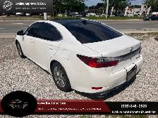 2017 Lexus ES 4dr Sdn - Photo 3