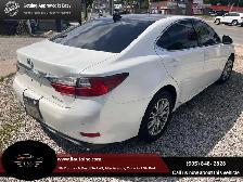 2017 Lexus ES 4dr Sdn - Photo 5