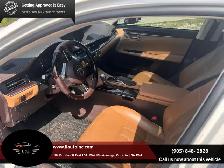 2017 Lexus ES 4dr Sdn - Photo 9
