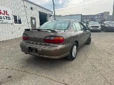 2002 Chevrolet Malibu LS - Photo 3