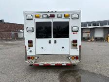 2018 FORD E-350 / FORMER AMBULANCE! E-350 SD - Photo 6