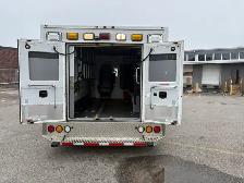 2018 FORD E-350 / FORMER AMBULANCE! E-350 SD - Photo 7