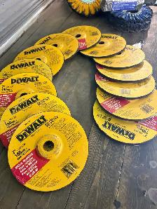 DeWalt 7inch x1/4" x 7/8" Grinding disk (13) $80