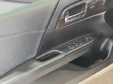 2017 Honda Accord EX-L V6 4dr Sedan Automatic - Photo 11