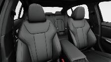 2026 BMW 3 Series 330i xDrive | Édition M Sport | Garnitures - Photo 11