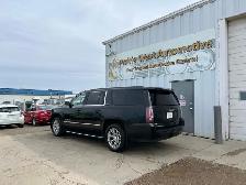 2017 GMC Yukon XL SLT 4WD 7 Passenger | Command Start | Power Ta - Photo 7