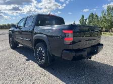 2024 Nissan Frontier PRO-4X | Luxury Equipment | No Accidents - Photo 6