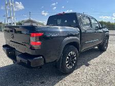 2024 Nissan Frontier PRO-4X | Luxury Equipment | No Accidents - Photo 8