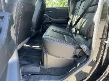2024 Nissan Frontier PRO-4X | Luxury Equipment | No Accidents - Photo 21