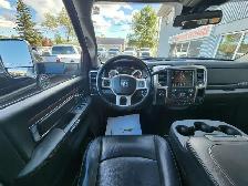 2015 Ram 3500 4WD Crew Cab Laramie - Photo 15