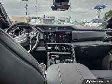 2026 GMC Sierra 1500 AT4X - Photo 10