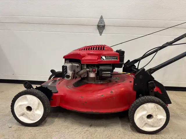 22" Toro Recycler self propelled lawnmower