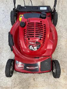 22" Toro Recycler self propelled lawnmower - Photo 3